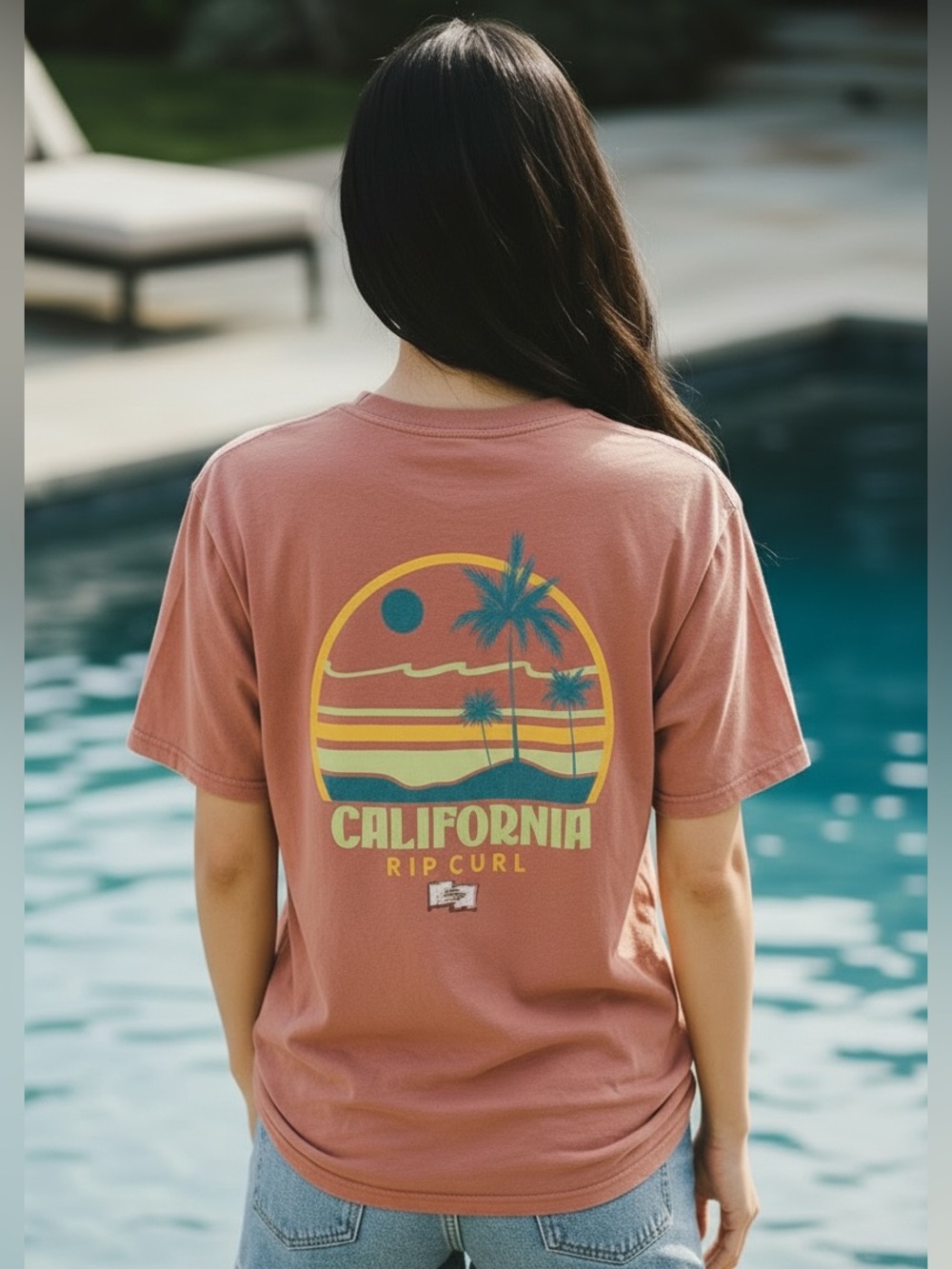 Rip Curl California Rose Graphic Pocket Tee Dusty Rose size medium euc🙂